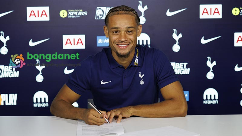 Spurs ký hợp đồng trị giá 52 triệu bảng với Xavi Simons để Frank có thêm lựa chọn